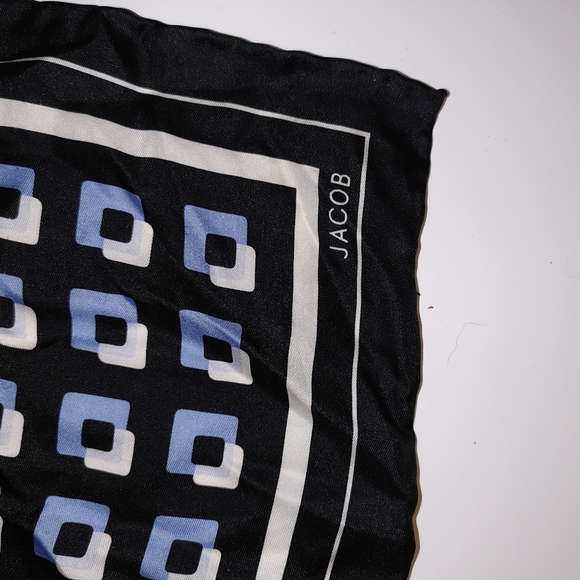 🌈3/$30 Jacob scarf (silk?) - Picture 4 of 4